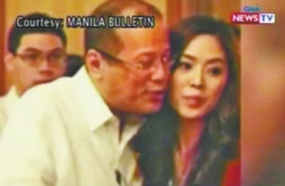 2012年,阿基諾三世與比自己小23歲的韓裔女主播格雷斯·李在一起。