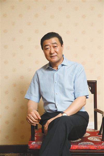 　張新明金業(yè)集團董事長。2002年進入焦炭領域。2010年，張新明將金業(yè)煤焦化集團部分資產以79億賣