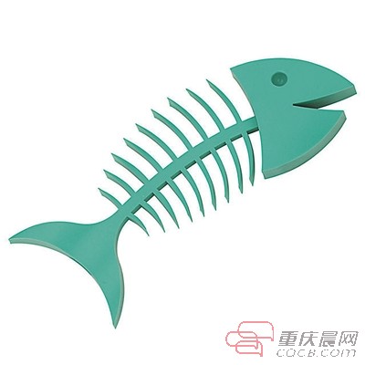 守著稱重的魚，吃起來好像沒那么多，他們玩起了“魚骨拼圖”…… 魚骨 拼圖