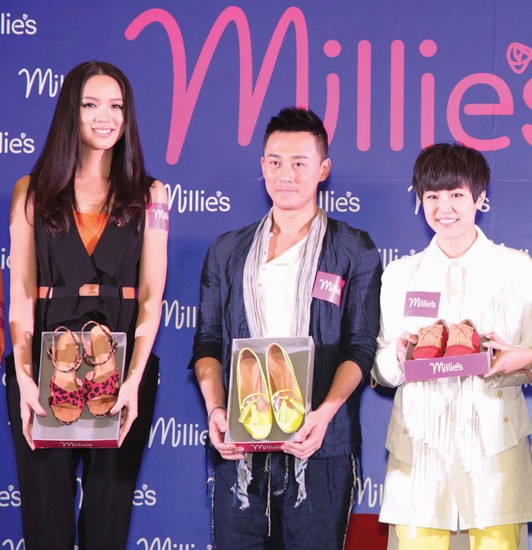 不過，跟世姐合影，也只是美不美，美多少的問題。