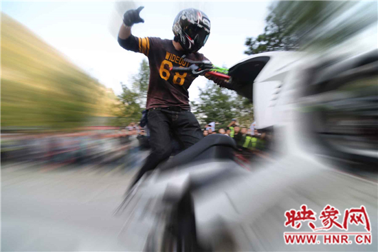 2014首屆蟒河摩托藝術(shù)文化節(jié)在蟒河景區(qū)隆重開幕 2014首屆蟒河摩托藝術(shù)文化節(jié)在蟒河景區(qū)隆重開幕