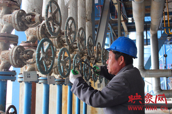 鄭州供暖首日迎考 映象網(wǎng)“問暖”市民 鄭州供暖首日迎考 映象網(wǎng)“問暖”市民