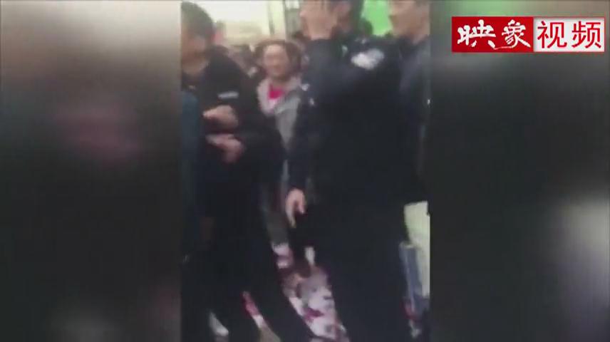 暈！城管被打警方出警被圍攻