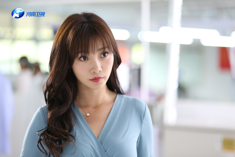 柳巖演技開(kāi)掛 柳巖演技開(kāi)掛